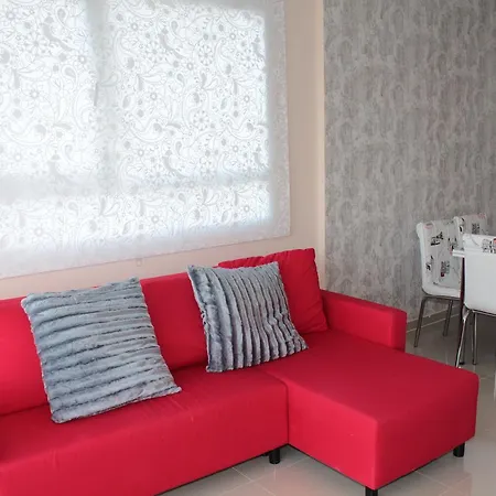 Comfortable Family Caesar Apartment Perivolia tou Trikomou